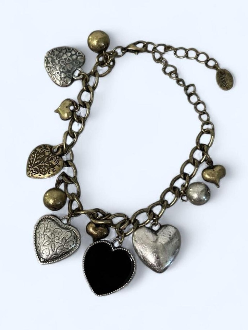Y2K Claire’s Heart Charm Bracelet 🖤